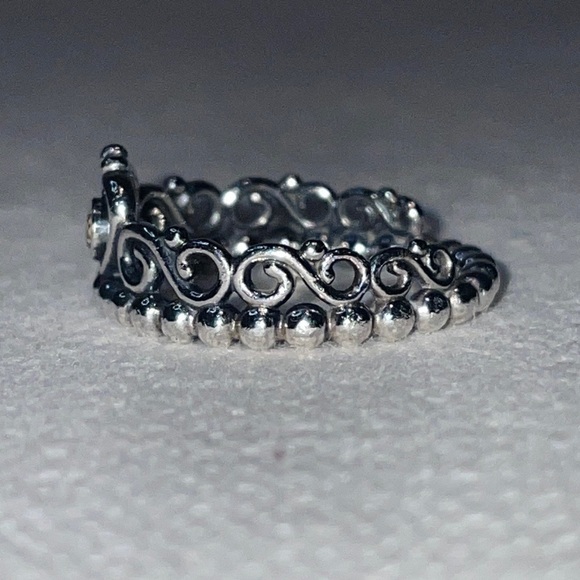 Pandora Princess Tiara Ring - Picture 9 of 9